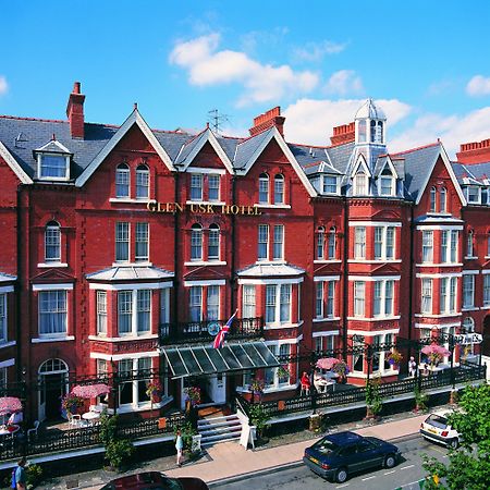 Glen Usk Hotel Llandrindod Wells Bagian luar foto